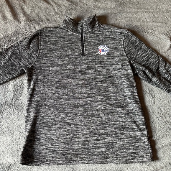 Ultra Game NBA Gray Pullover - Picture 2 of 10